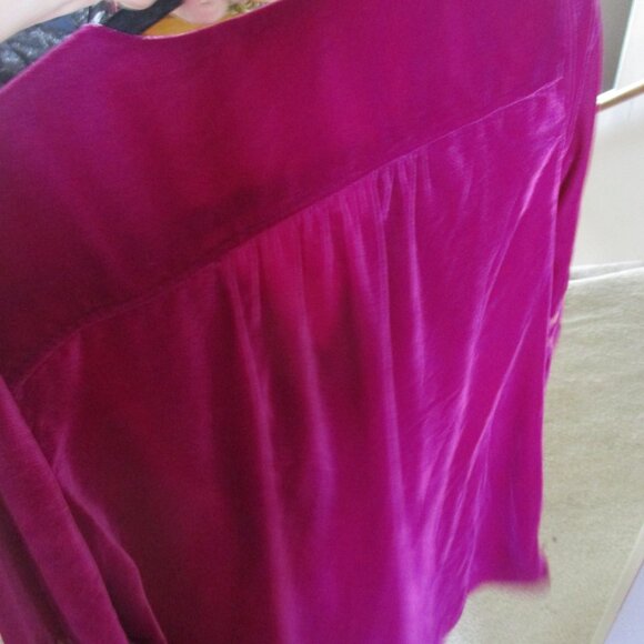 Soft Surroundings Velvet Embroidered Tunic Top magenta S - Picture 4 of 4